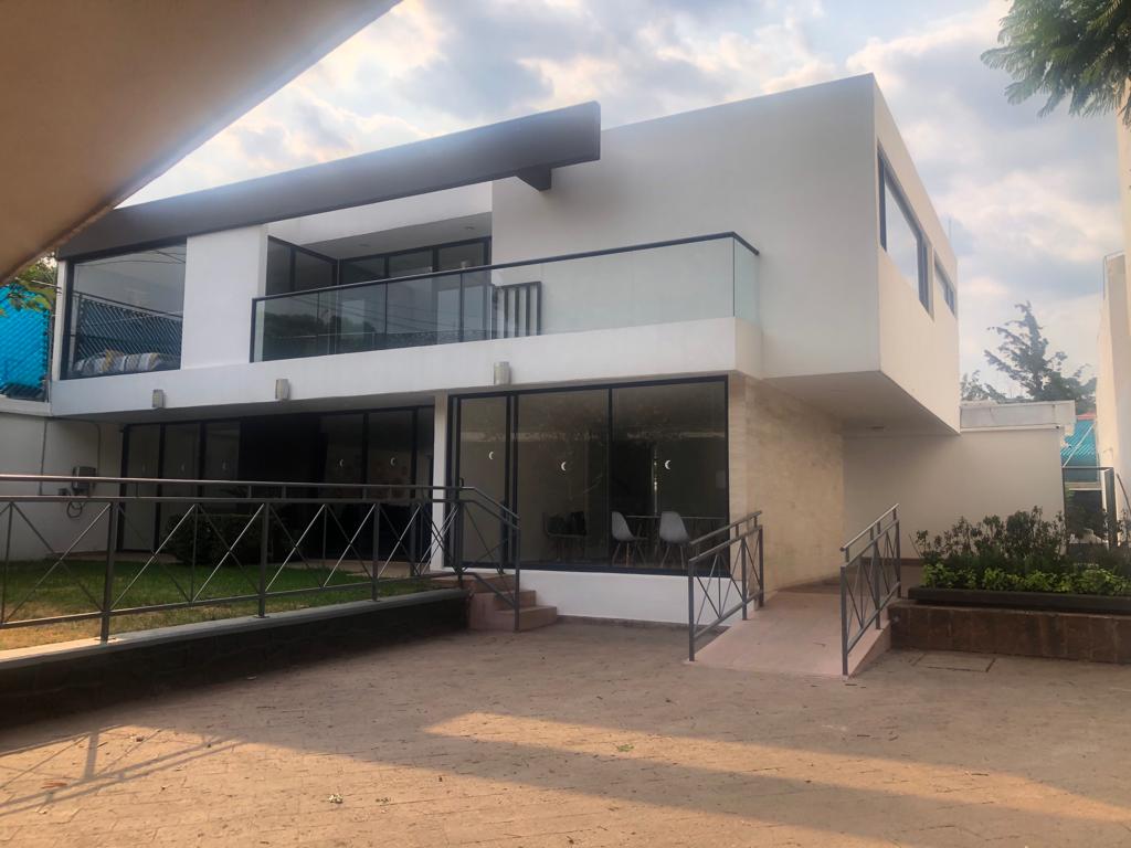 WhatsApp Image 2023-06-27 at 17.18.17 (1)