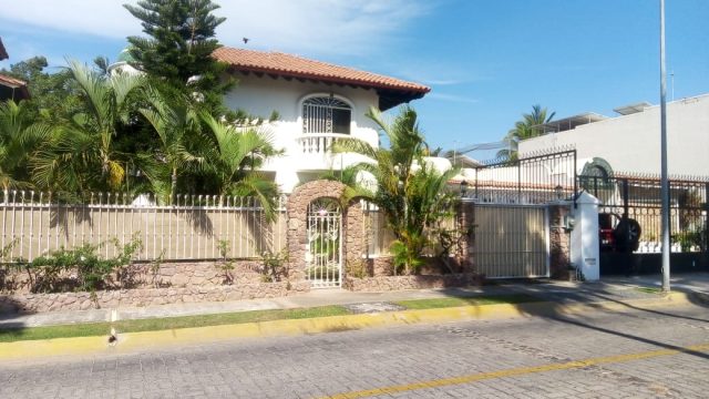 WhatsApp Image 2025-05-06 at 2.34.54 PM